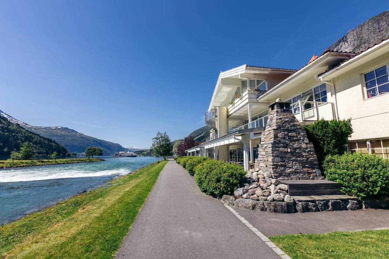 Hotel Loenfjord Loen Luaran gambar