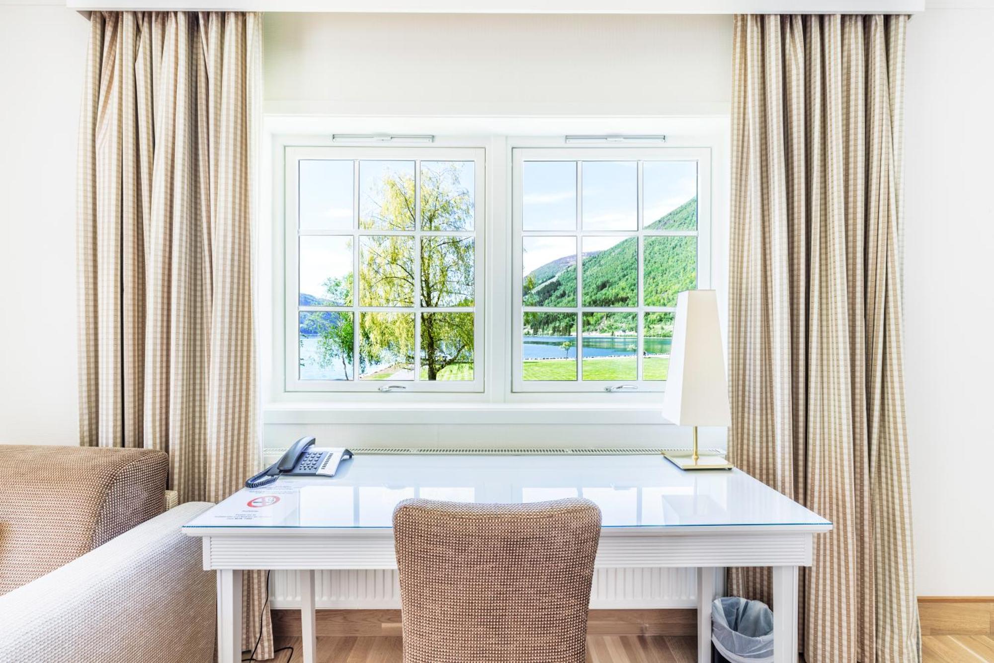 Hotel Loenfjord Loen Luaran gambar